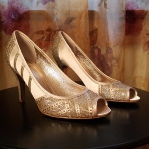 Adrianna Papell - 2.5 heel - 8.5 m